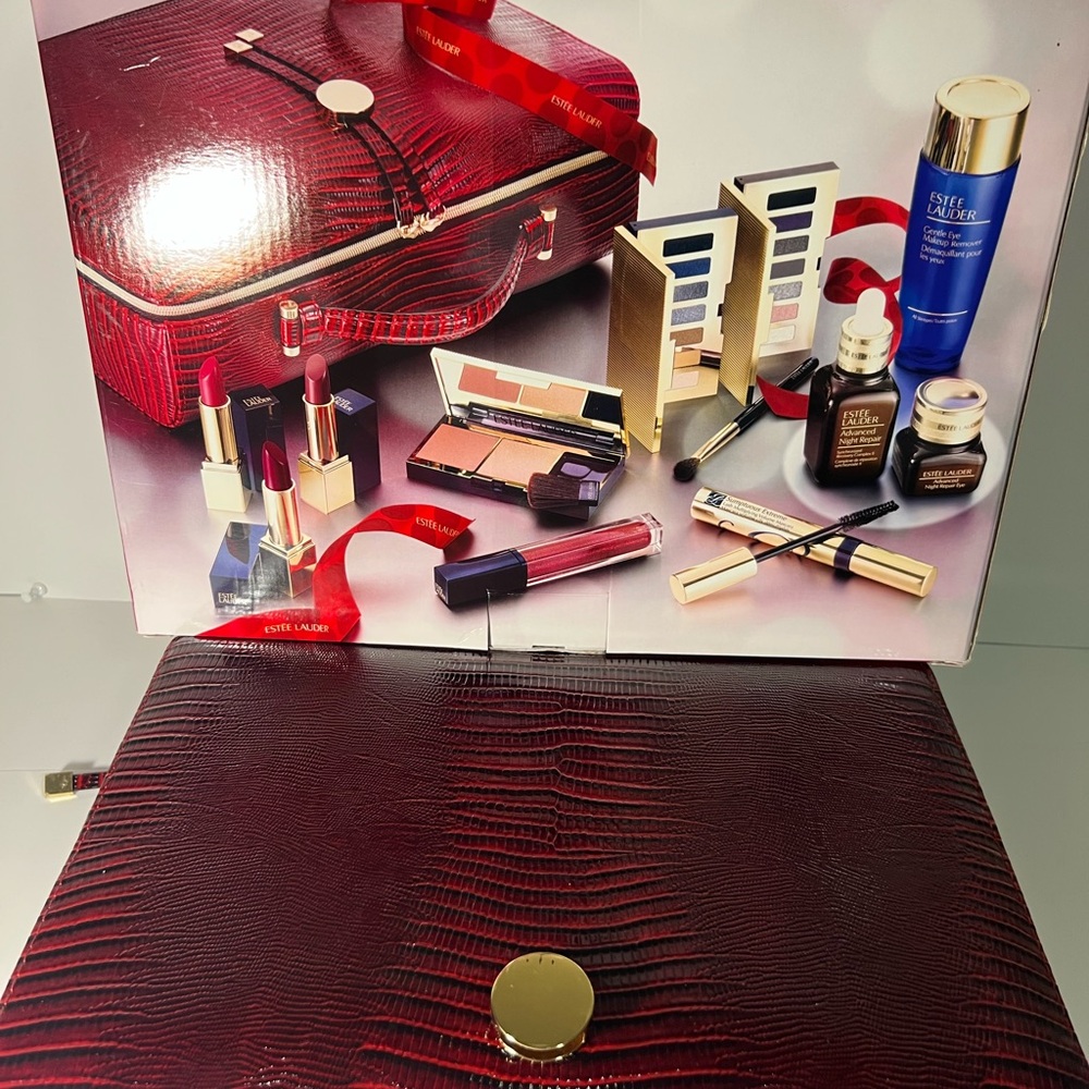 Estee Lauder Gift Set serum makeup eye serum lipstick mascara makeup remover NIB